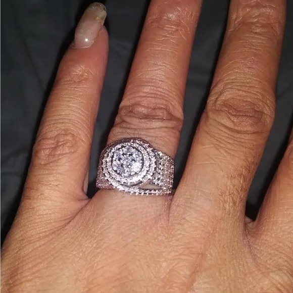 NEW Luxury 925 STAMPED Silver Elegant Diamond Wedding Band Ring